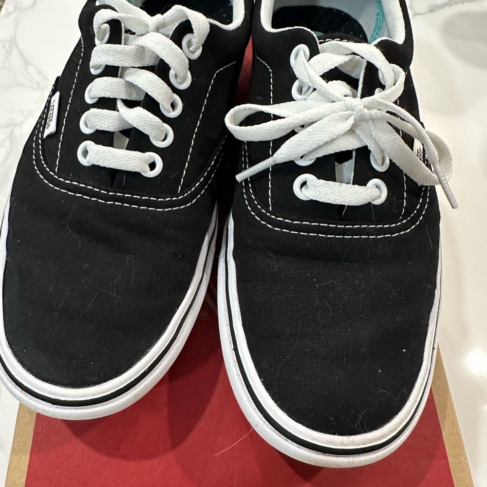 Vans Womens Comfy Cush Era size 8 EUC